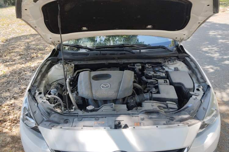 Used Mazda 3 Axela 2014 Sedan 1.5L Automatic Comfort Model Engine Bay