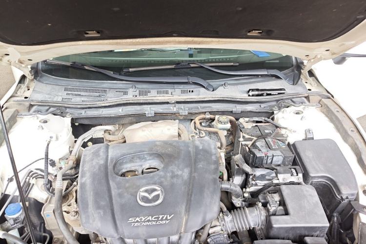 Used Mazda 3 Axela 2014 Sedan 1.5L Manual Comfort Model Engine Bay