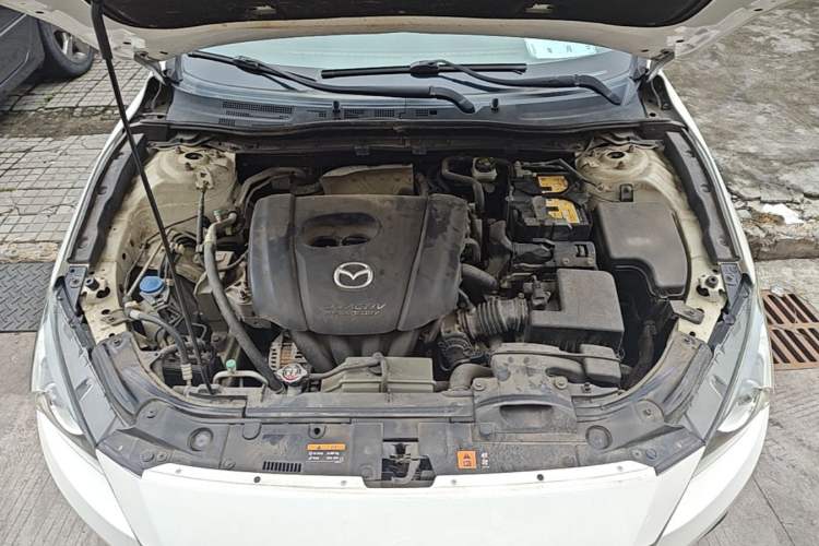 Used Mazda 3 Axela 2014 Sedan 1.5L Automatic Comfort Model Engine Bay