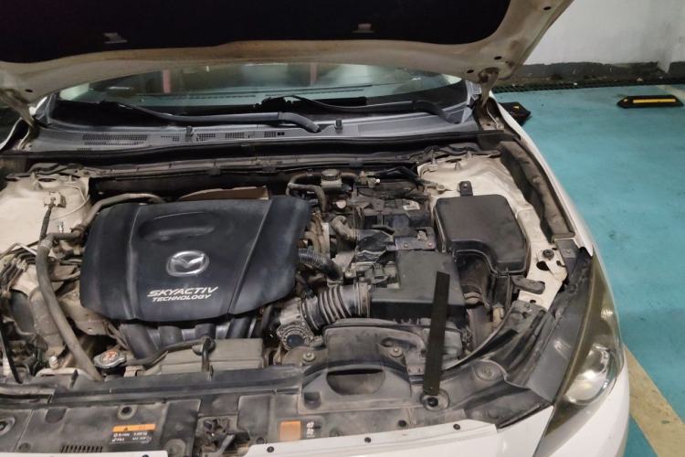 Used Mazda 3 Axela 2014 Sedan 1.5L Automatic Luxury Model Engine Bay Left