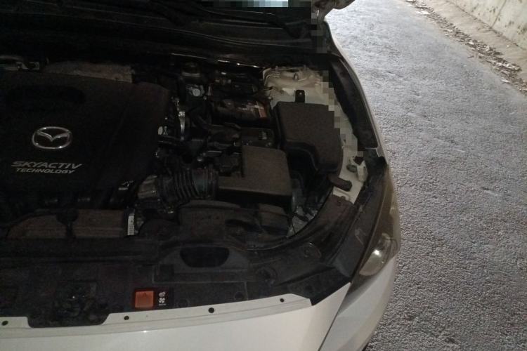 Used Mazda 3 Axela 2014 Sedan 1.5L Automatic Luxury Model Engine Bay Left