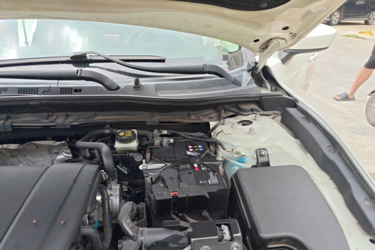 Used Mazda 3 Axela 2014 Hatchback 2.0L Automatic Flagship Model Engine Bay Left