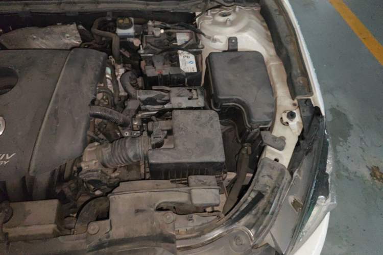 Used Mazda 3 Axela 2014 Hatchback 1.5L Automatic Luxury Model Engine Bay Left
