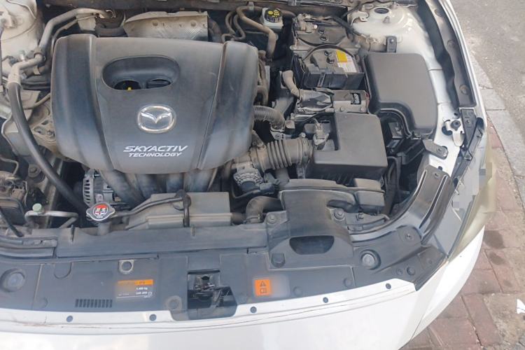 Used Mazda 3 Axela 2014 Sedan 1.5L Manual Comfort Model Engine Bay Left