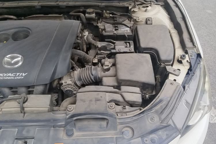 Used Mazda 3 Axela 2014 Sedan 2.0L Automatic Flagship Model Engine Bay Left