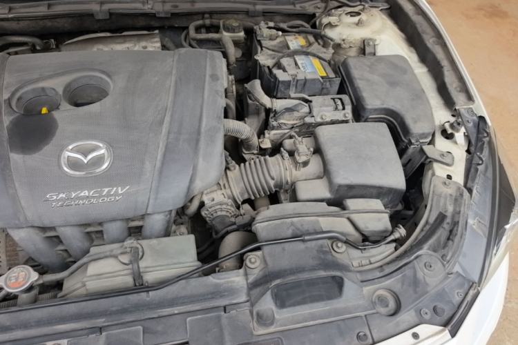 Used Mazda 3 Axela 2014 Hatchback 2.0L Automatic Flagship Model Engine Bay Left