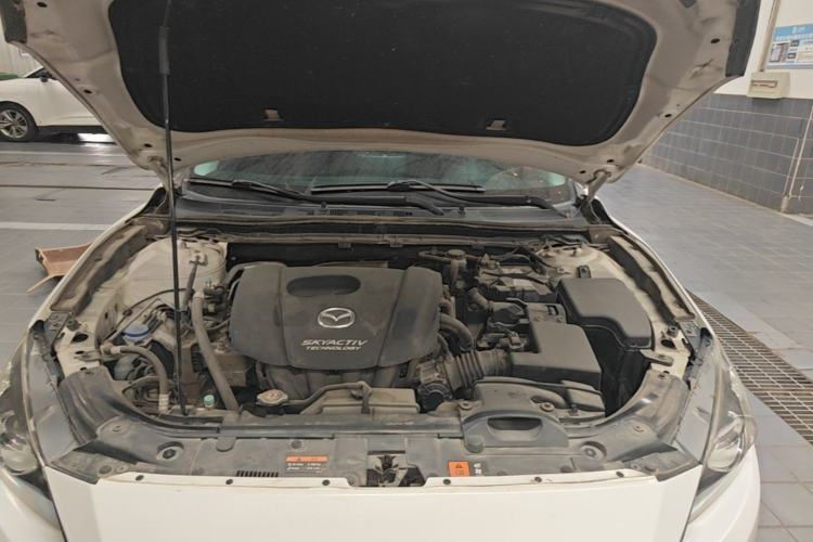 Used Mazda 3 Axela 2014 Sedan 1.5L Manual Comfort Model Engine Bay