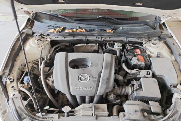 Used Mazda 3 Axela 2014 Sedan 1.5L Automatic Luxury Model Engine Bay
