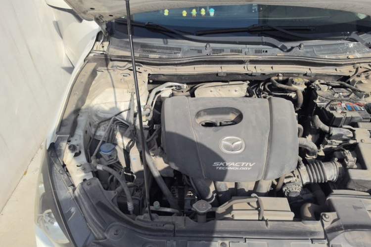 Used Mazda 3 Axela 2014 Sedan 1.5L Manual Comfort Model Engine Bay Right