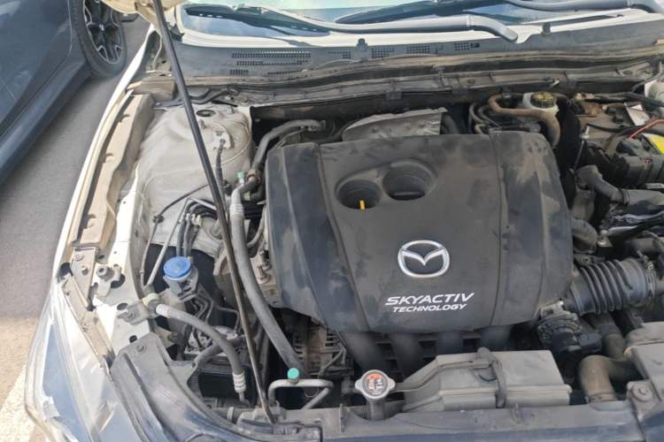 Used Mazda 3 Axela 2014 Sedan 2.0L Automatic Sport Model Engine Bay Right