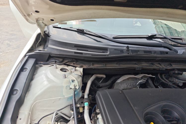 Used Mazda 3 Axela 2014 Hatchback 2.0L Automatic Flagship Model Engine Bay Right