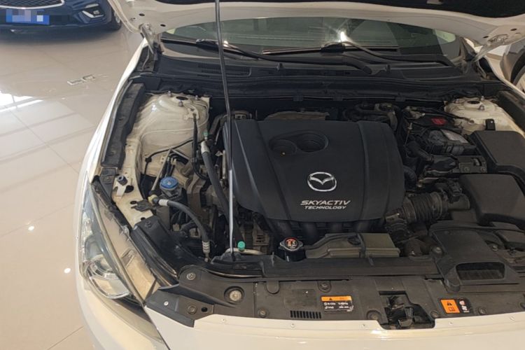 Used Mazda 3 Axela 2014 Sedan 2.0L Automatic Sport Model Engine Bay Right