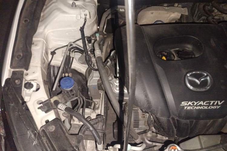 Used Mazda 3 Axela 2014 Sedan 1.5L Automatic Luxury Model Engine Bay Right