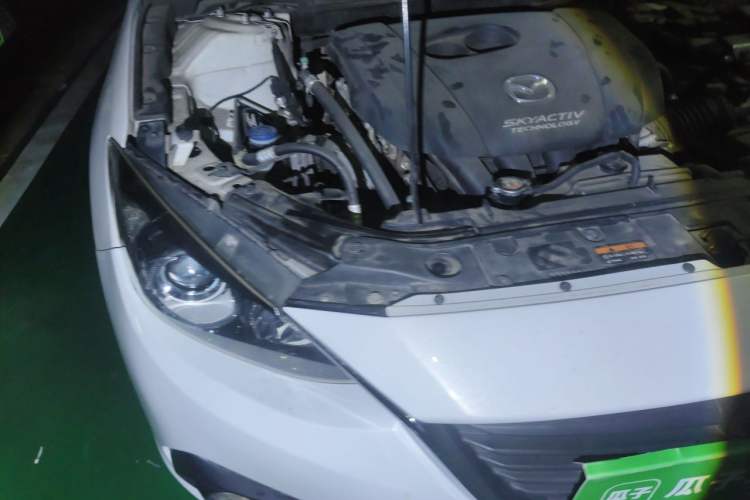 Used Mazda 3 Axela 2014 Sedan 2.0L Automatic Sport Model Engine Bay Right