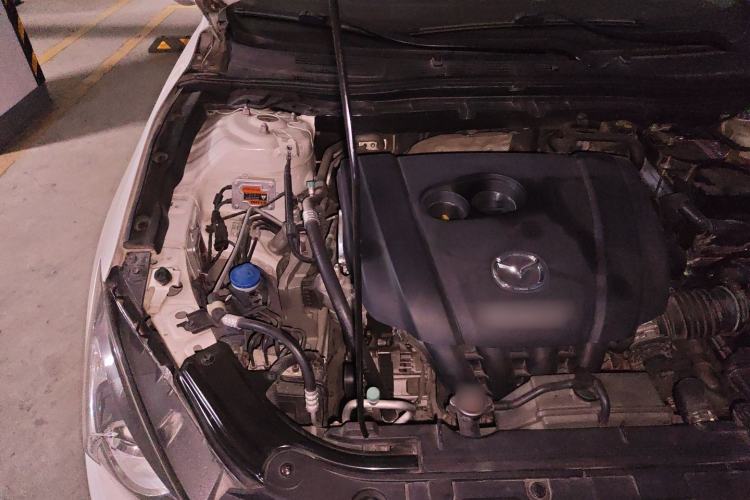 Used Mazda 3 Axela 2014 Sedan 2.0L Automatic Sport Model Engine Bay Right