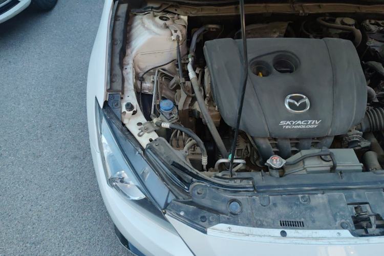 Used Mazda 3 Axela 2014 Sedan 2.0L Automatic Sport Model Engine Bay Right