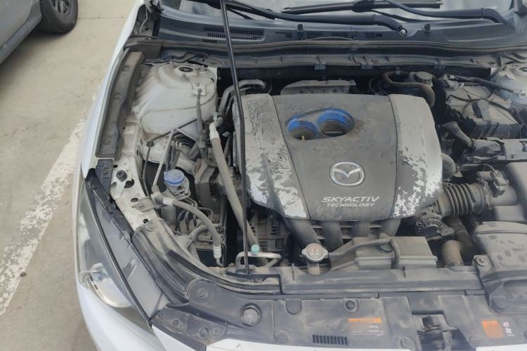 Used Mazda 3 Axela 2014 Sedan 2.0L Automatic Sport Model Engine Bay Right