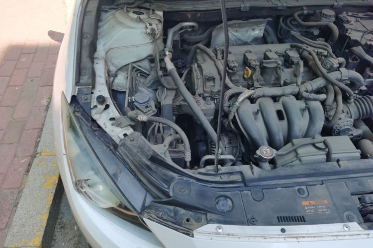 Used Mazda 3 Axela 2014 Hatchback 1.5L Manual Comfort Model Engine Bay Right