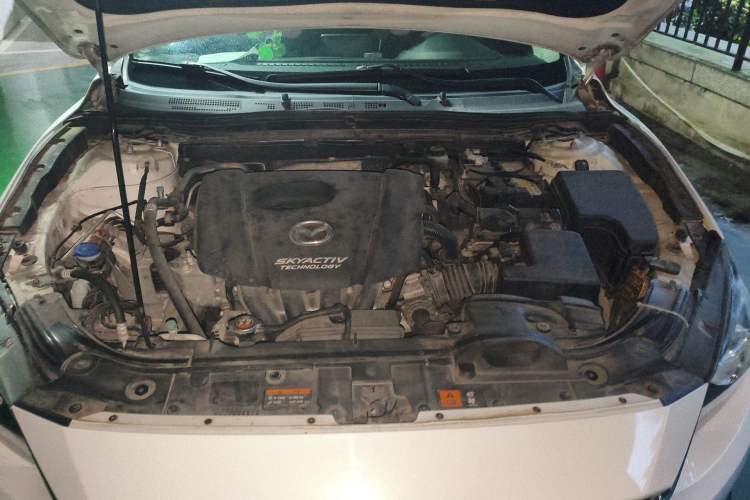 Used Mazda 3 Axela 2014 Sedan 1.5L Automatic Luxury Model Engine Bay