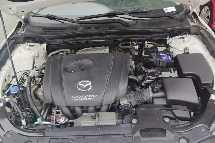 Used Mazda 3 Axela 2014 Hatchback 2.0L Automatic Flagship Model Engine Bay