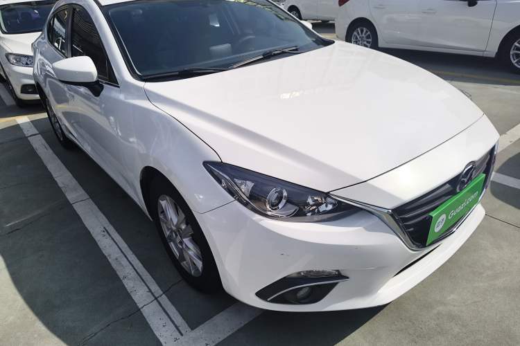 Used Mazda 3 Axela 2014 Sedan 1.5L Automatic Luxury Model Exterior 1