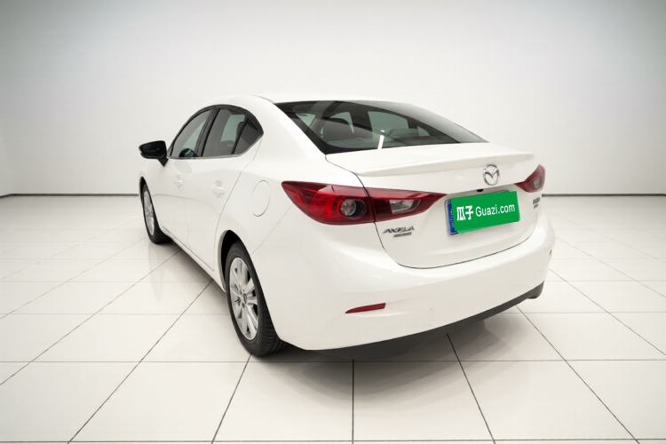 Used Mazda 3 Axela 2014 Sedan 1.5L Manual Comfort Model Exterior 3