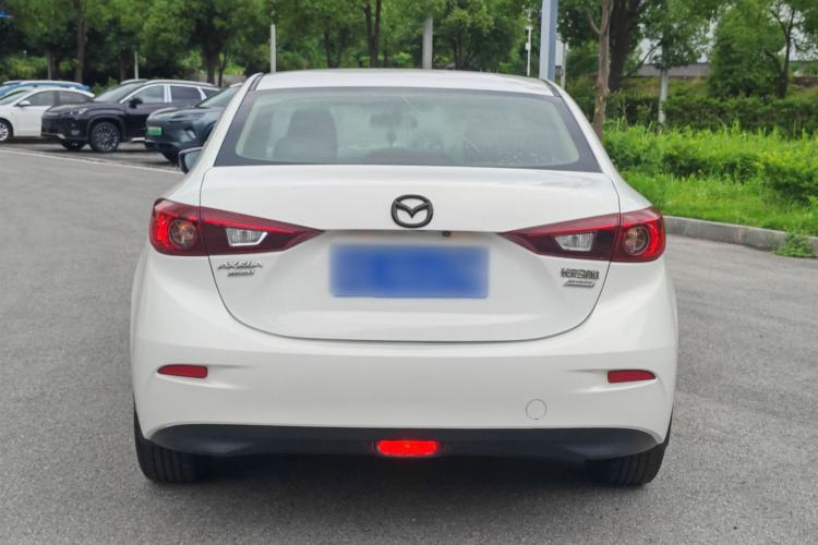 Used Mazda 3 Axela 2014 Sedan 1.5L Automatic Comfort Model Exterior 3