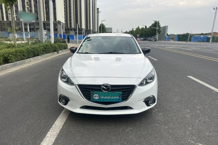 Used Mazda 3 Axela 2014 Sedan 1.5L Manual Comfort Model Exterior 3
