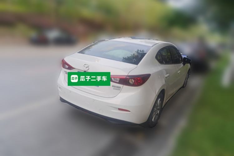 Used Mazda 3 Axela 2014 Sedan 1.5L Automatic Comfort Model Exterior 5