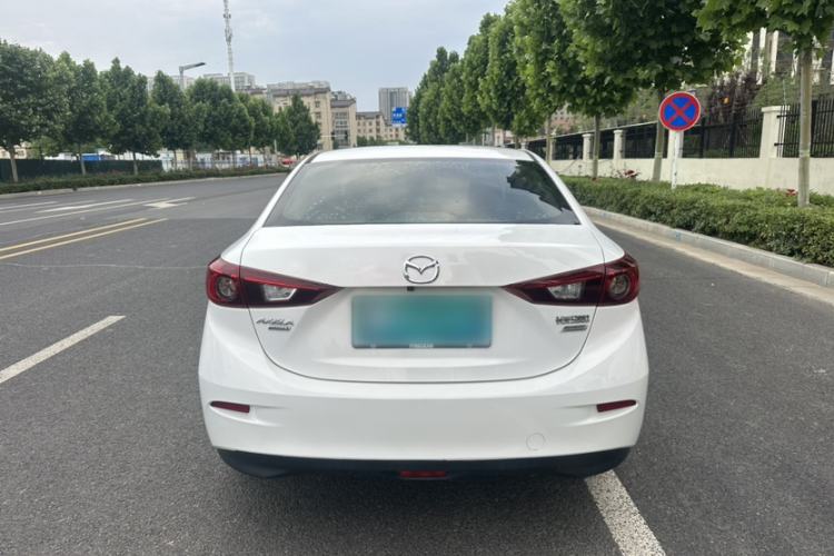 Used Mazda 3 Axela 2014 Sedan 1.5L Manual Comfort Model Exterior 6