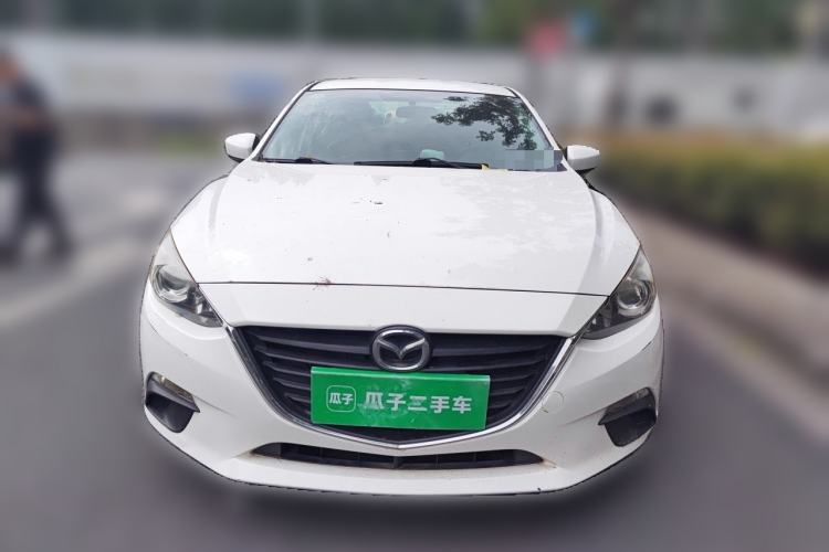 Used Mazda 3 Axela 2014 Sedan 1.5L Manual Comfort Model Front