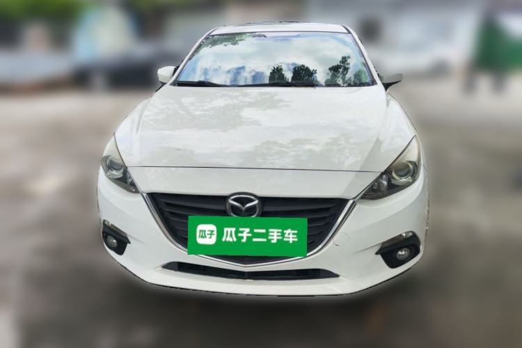 Used Mazda 3 Axela 2014 Sedan 1.5L Automatic Luxury Model Front