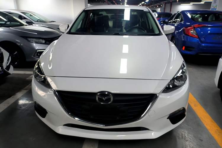 Used Mazda 3 Axela 2014 Sedan 1.5L Automatic Comfort Model Front