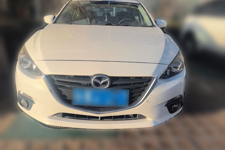 Used Mazda 3 Axela 2014 Sedan 1.5L Automatic Luxury Model Front