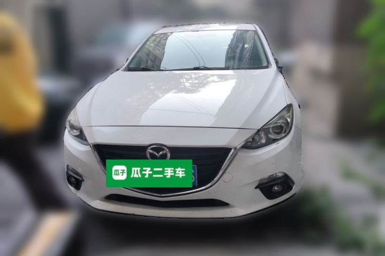 Used Mazda 3 Axela 2014 Sedan 1.5L Automatic Luxury Model Front