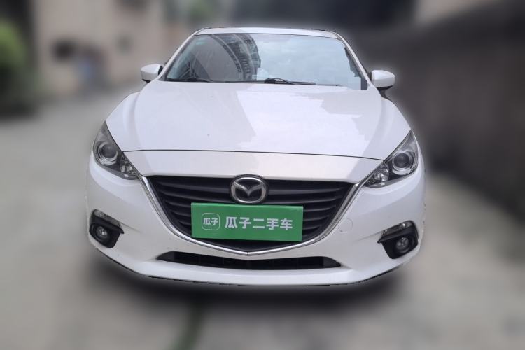 Used Mazda 3 Axela 2014 Sedan 1.5L Automatic Luxury Model Front