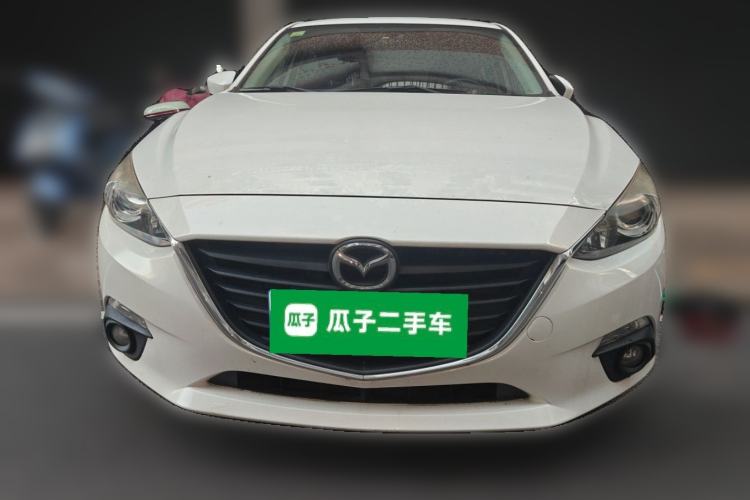 Used Mazda 3 Axela 2014 Hatchback 1.5L Manual Comfort Model Front