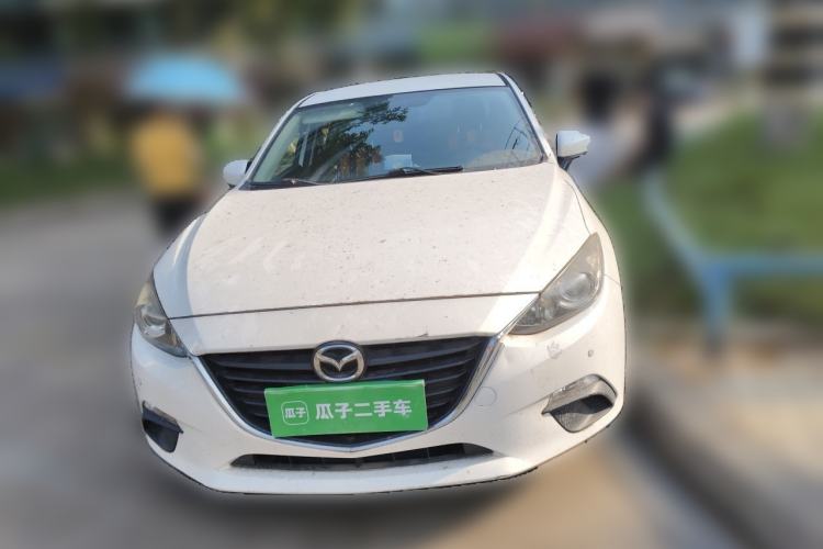 Used Mazda 3 Axela 2014 Sedan 1.5L Manual Comfort Model Front