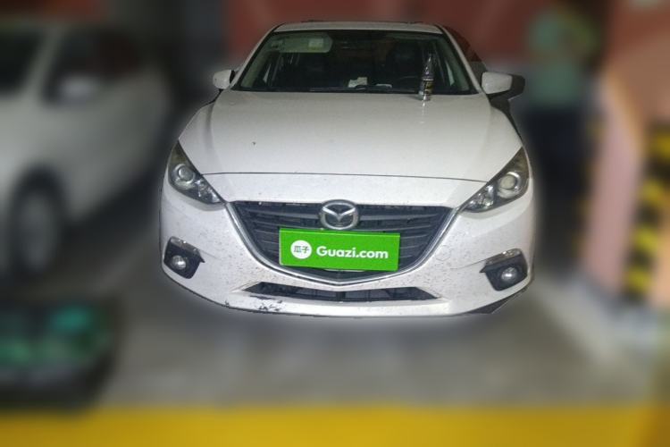 Used Mazda 3 Axela 2014 Sedan 1.5L Automatic Luxury Model Front