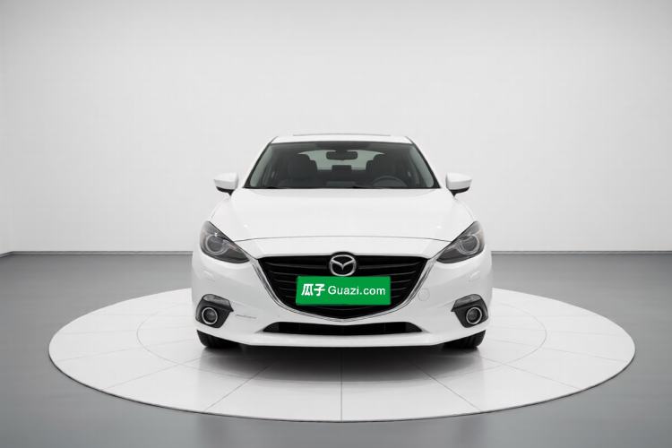 Used Mazda 3 Axela 2014 Hatchback 2.0L Automatic Flagship Model Front