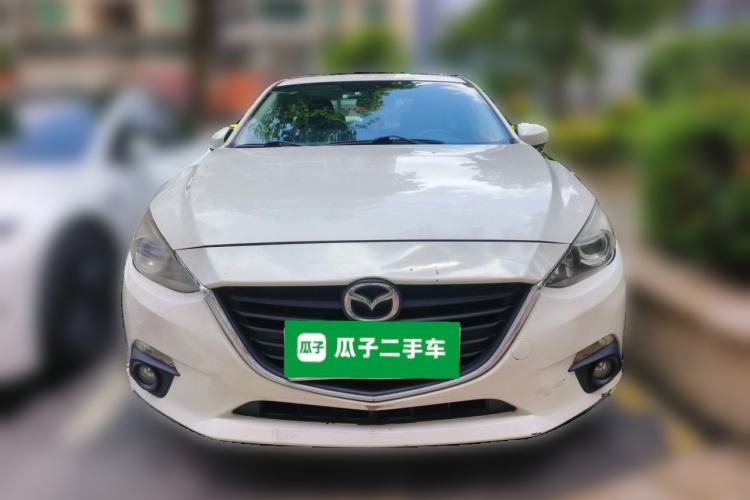 Used Mazda 3 Axela 2014 Sedan 1.5L Automatic Luxury Model Front