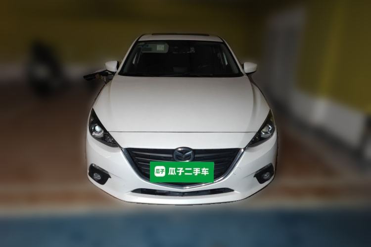 Used Mazda 3 Axela 2014 Sedan 1.5L Automatic Luxury Model Front
