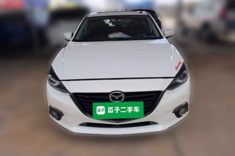 Used Mazda 3 Axela 2014 Hatchback 2.0L Automatic Flagship Model Front