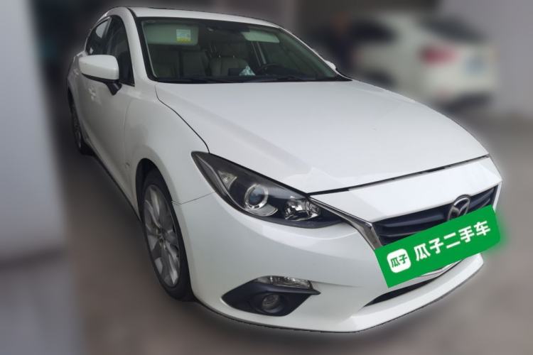 Used Mazda 3 Axela 2014 Sedan 2.0L Automatic Sport Model Front Right 45 Deg