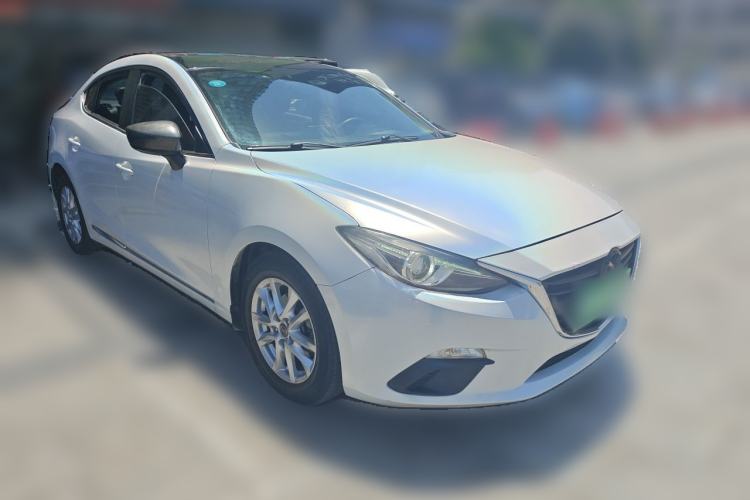 Used Mazda 3 Axela 2014 Sedan 1.5L Automatic Comfort Model Front Right 45 Deg
