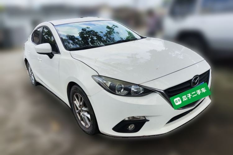 Used Mazda 3 Axela 2014 Sedan 1.5L Automatic Luxury Model Front Right 45 Deg