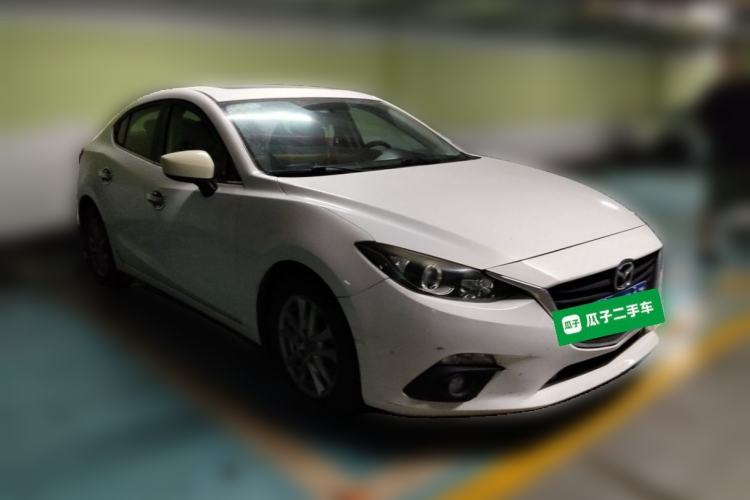 Used Mazda 3 Axela 2014 Sedan 1.5L Automatic Luxury Model Front Right 45 Deg