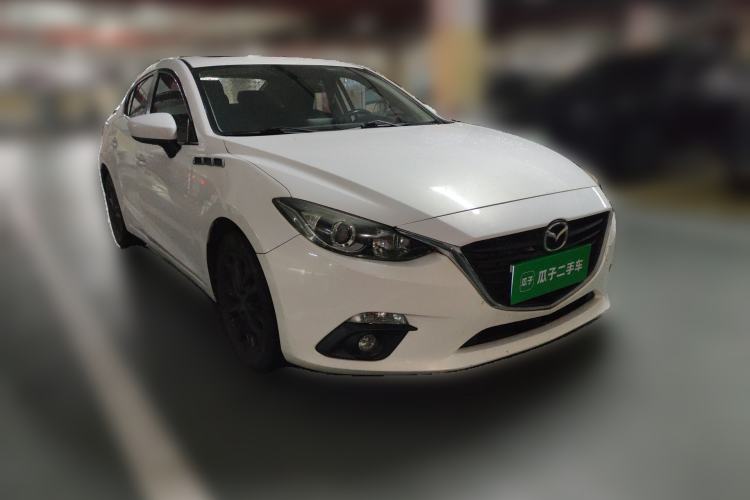 Used Mazda 3 Axela 2014 Sedan 1.5L Automatic Luxury Model Front Right 45 Deg