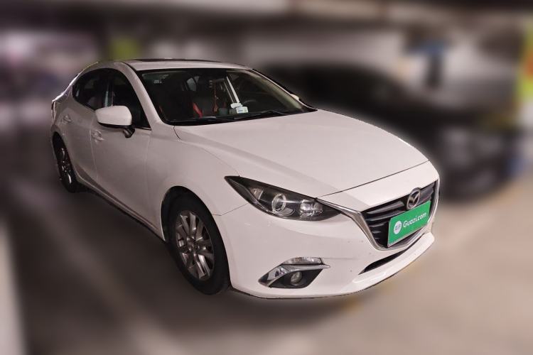 Used Mazda 3 Axela 2014 Sedan 1.5L Automatic Luxury Model Front Right 45 Deg