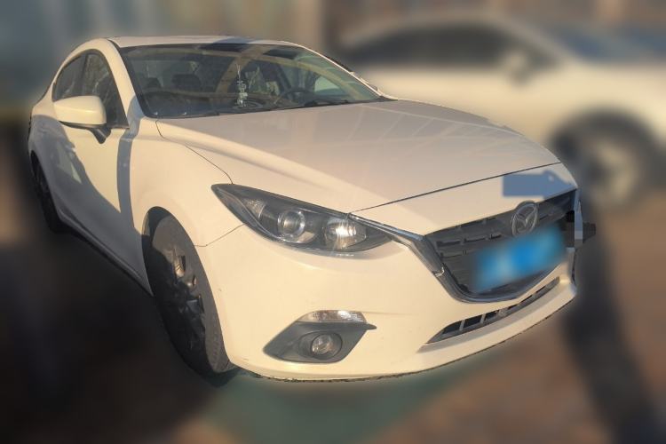 Used Mazda 3 Axela 2014 Sedan 1.5L Automatic Luxury Model Front Right 45 Deg